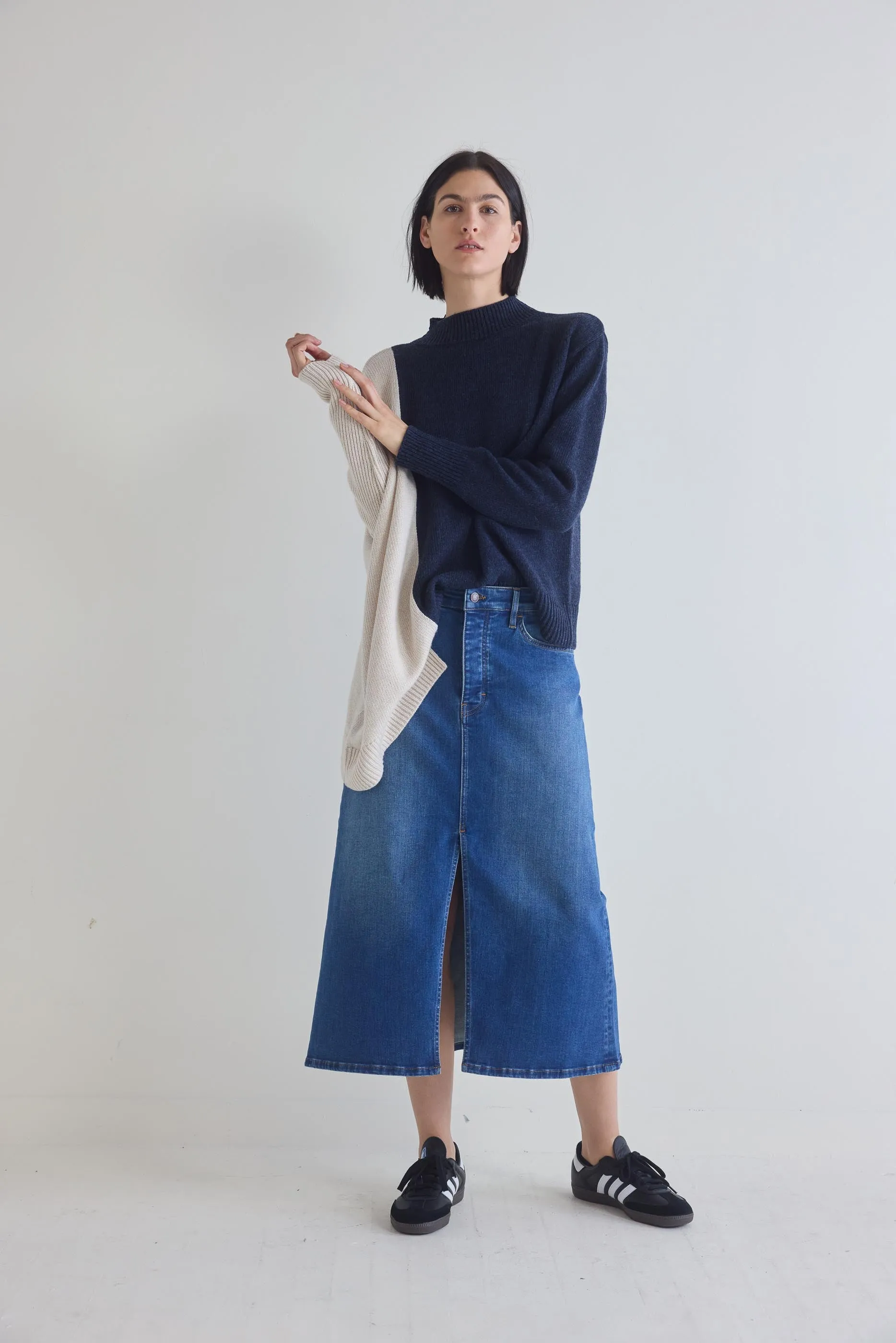 The 90's Denim Midi Skirt